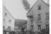 1959 - 004 - Maibaumaufstellung 1959